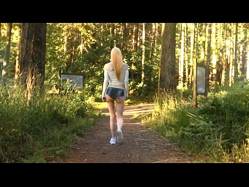 ❤️ Piękna kobieta porusza się powoli, nie naga wideo ❌ Super sex at pl.fullsexmovs.ru ❤